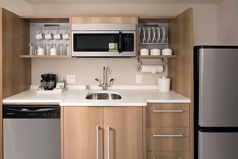 Home2 Suites by Hilton Columbia Southeast Fort Jackson, SC