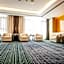 Holiday Inn Express Yingkou Onelong Plaza By IHG