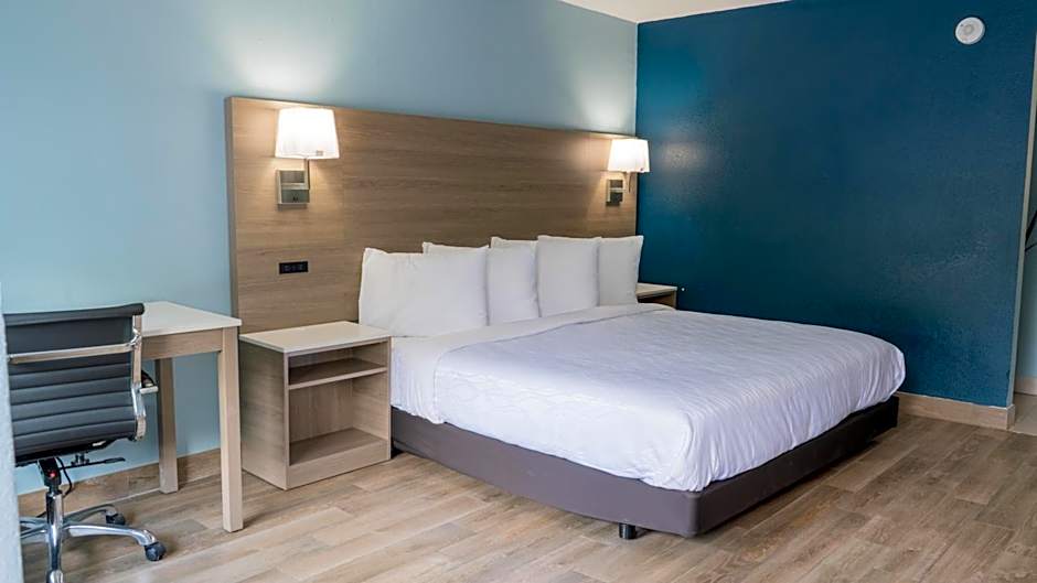 SureStay by Best Western Jacksonville Airport