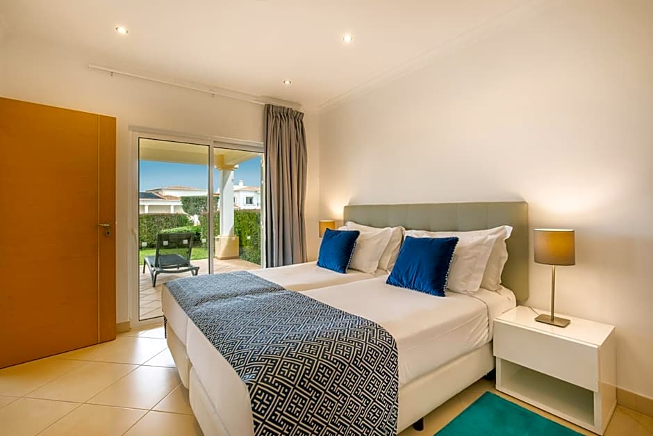 NAU Salema Beach Village