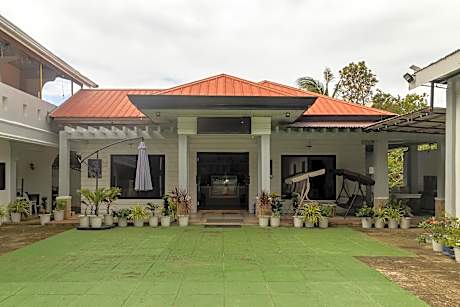 RedKeyz Saud by RedDoorz 