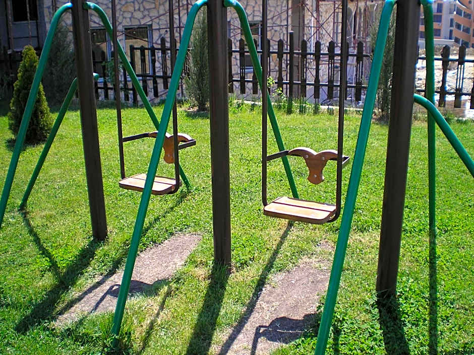 Watermill Apartment Complex