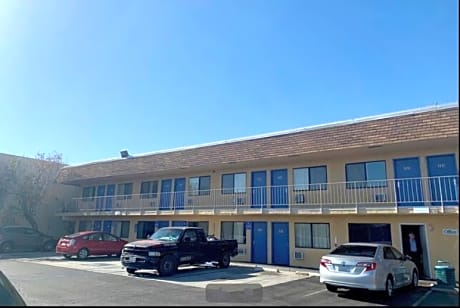 Clarion Pointe Ridgecrest Near China Lake Naval Station
