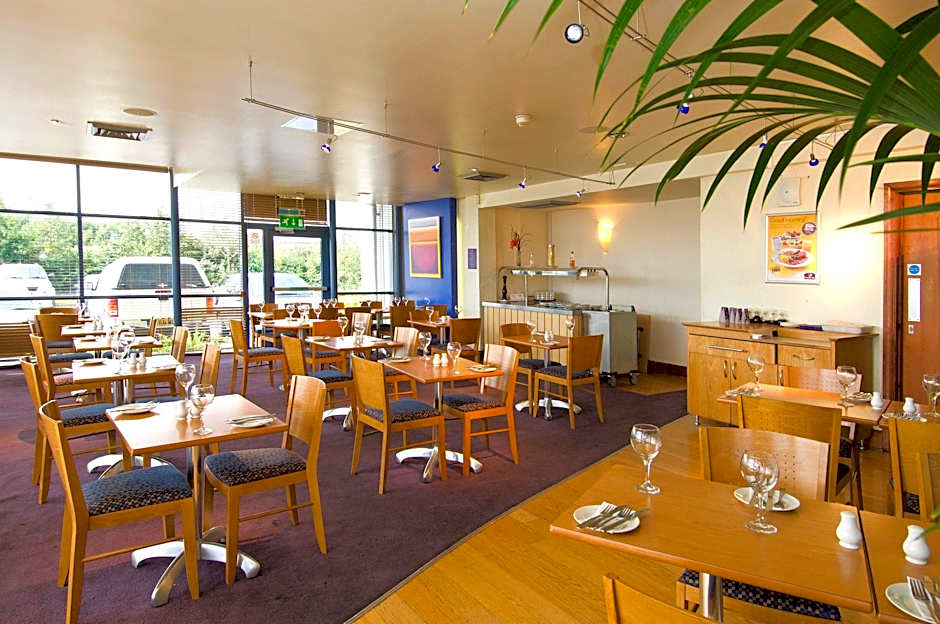 Premier Inn Southampton Airport