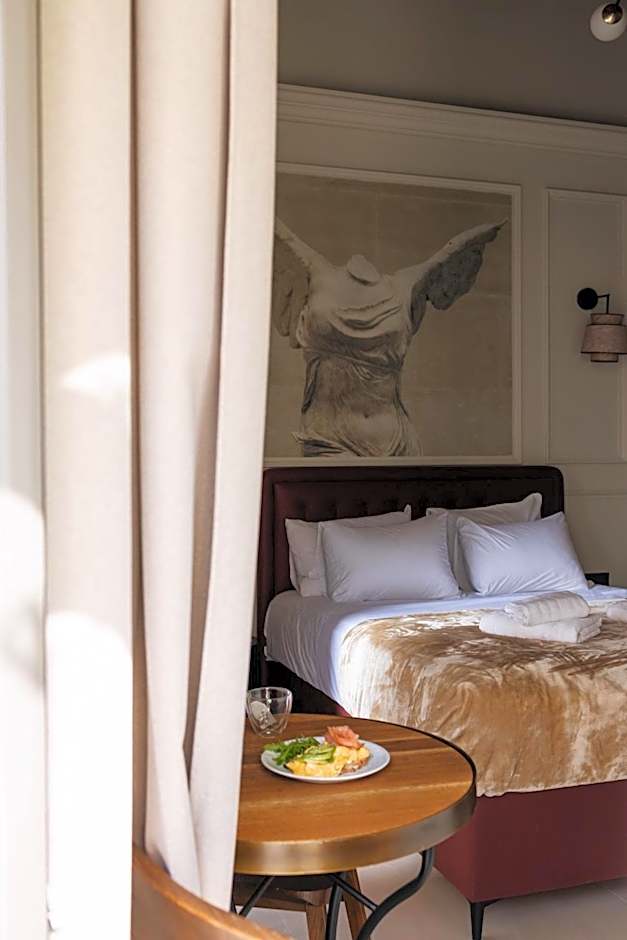 Airy Athens Suites