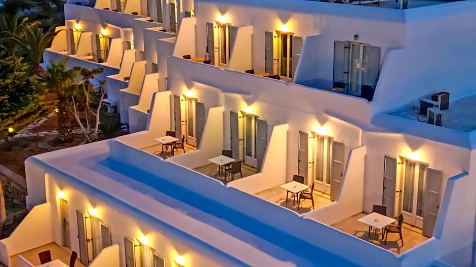 Yiannaki Hotel