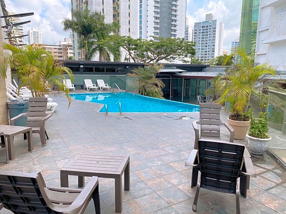 Grand International Hotel