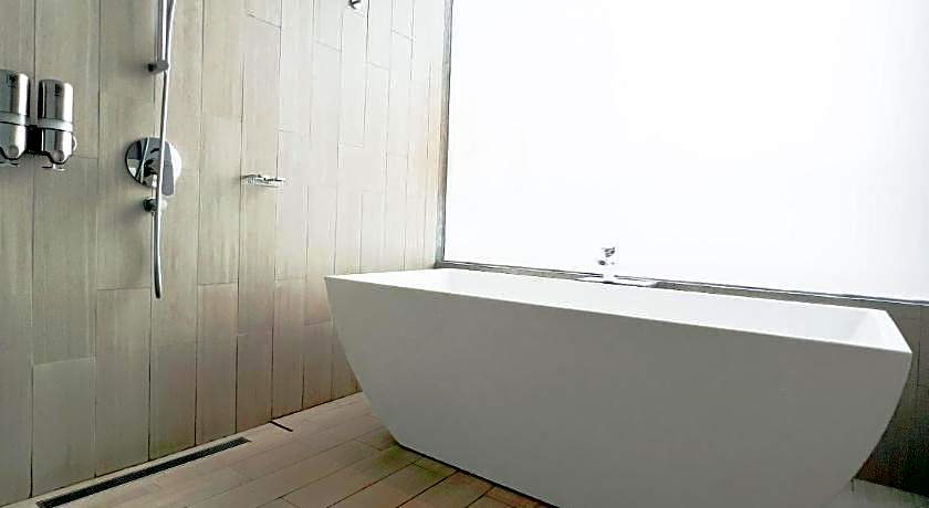 ibis Styles Batam Nagoya