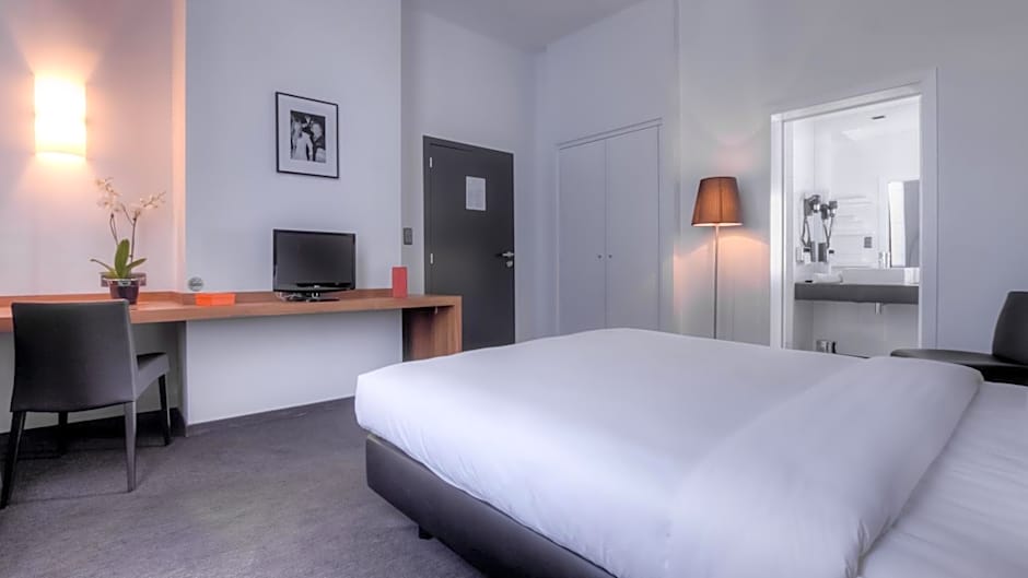 Hotel St James