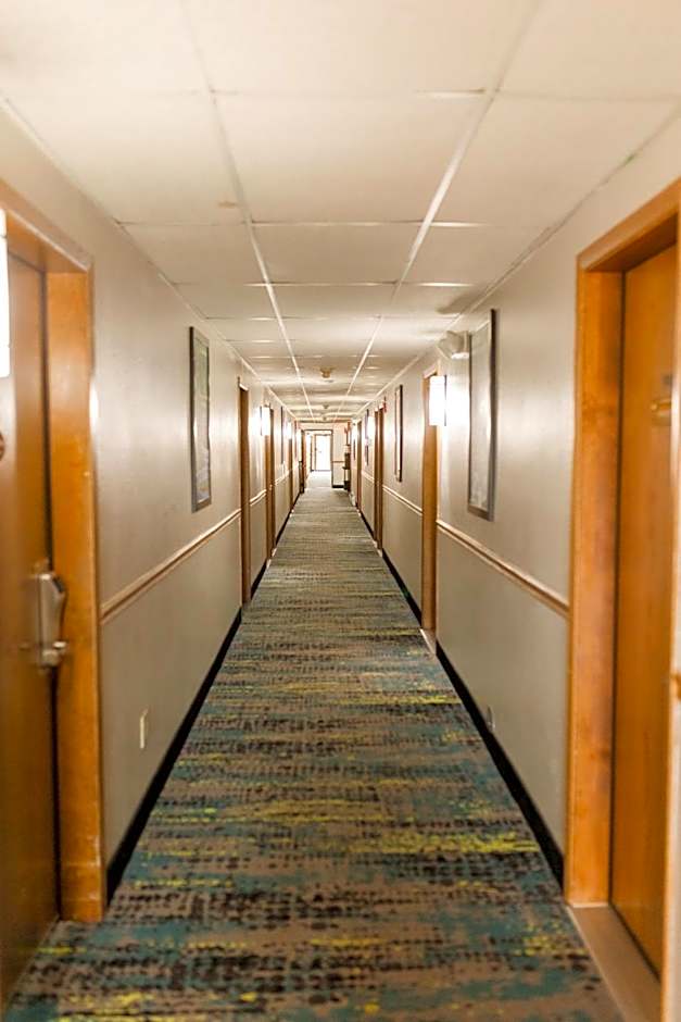 Travelodge by Wyndham Escanaba