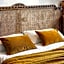 Queens hotel Toledo