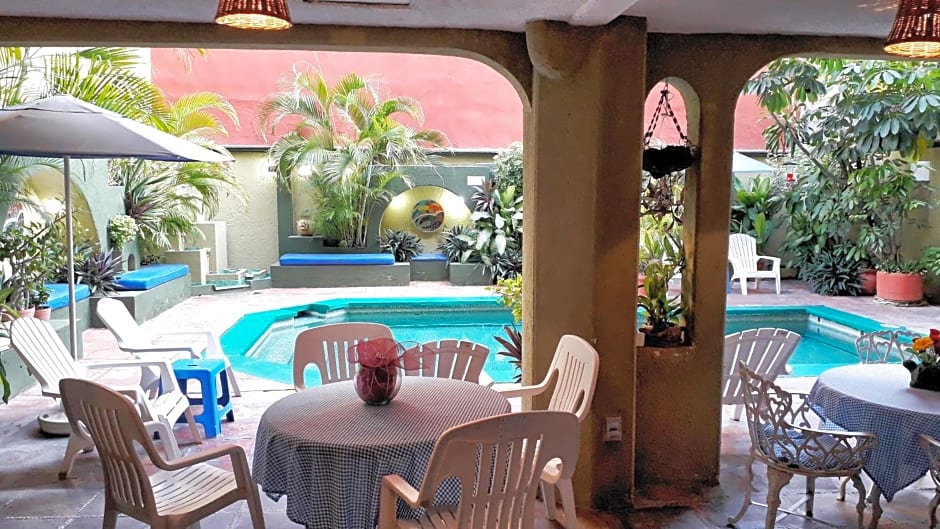 Solimar Inn Suites