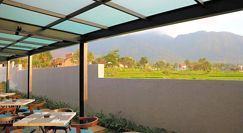 Hotel Santika Premiere Garut