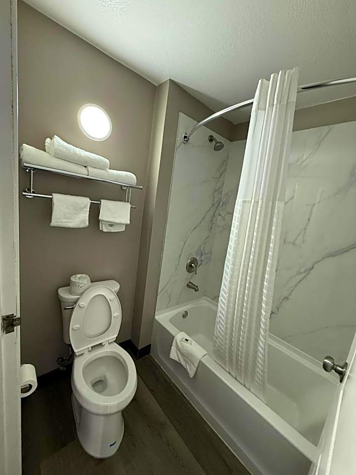 Motel 6-Enfield, CT - Hartford