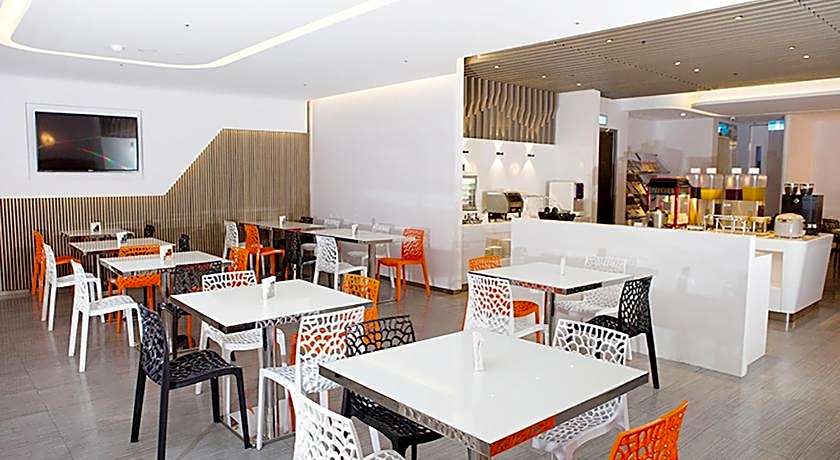 Royal Group Hotel Central Park Branch