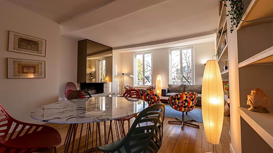 Chambres au coeur du quartier historique - Maison Alternativi