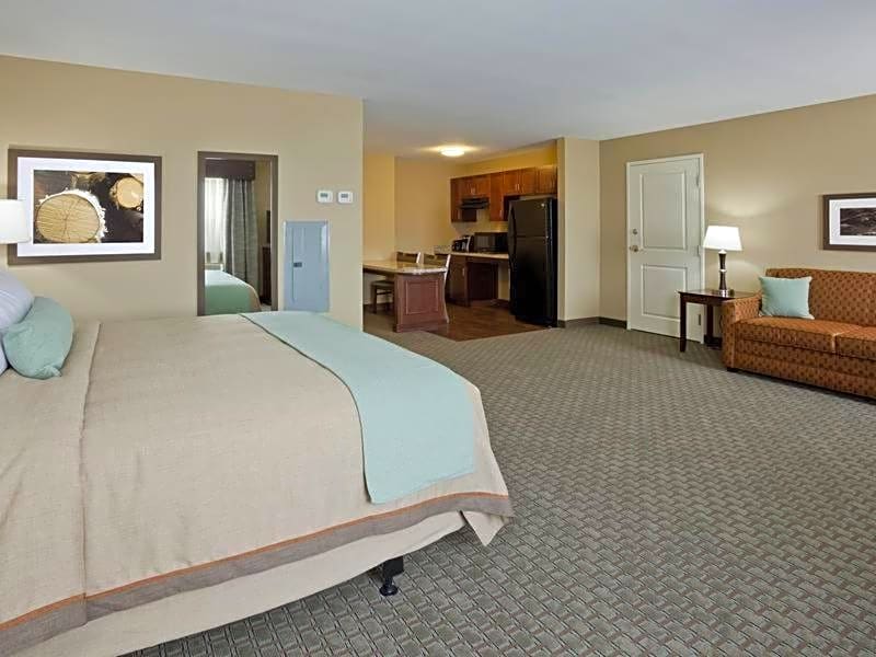 GrandStay Hotel & Suites - Morris