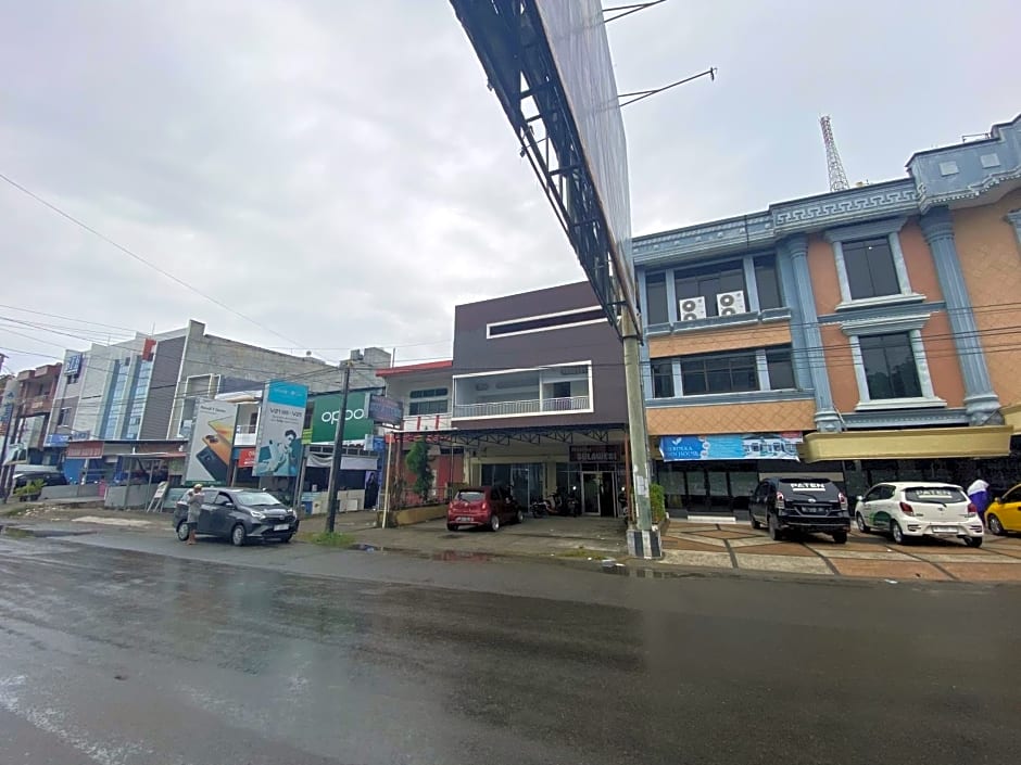 RedDoorz near Terminal Dangerakko Palopo