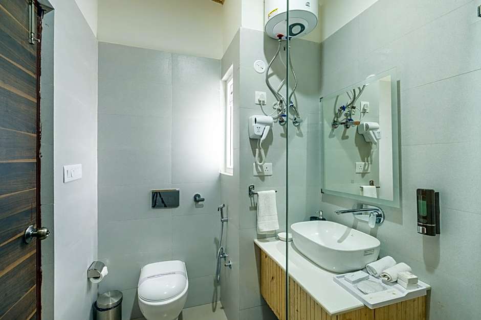 Stars and Windsongs- Essence of Himachal