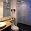 Hotel 104 Art Suites