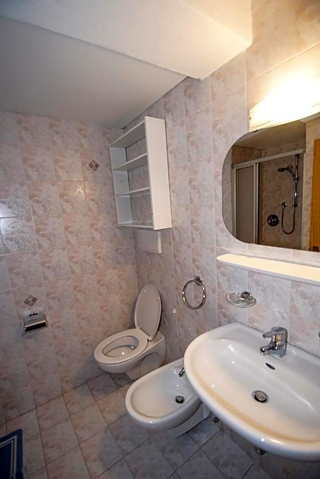 Apartments Heidenberger Delle Scuole