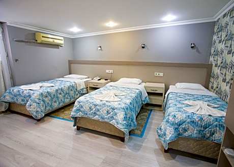 Triple Room with Balcony