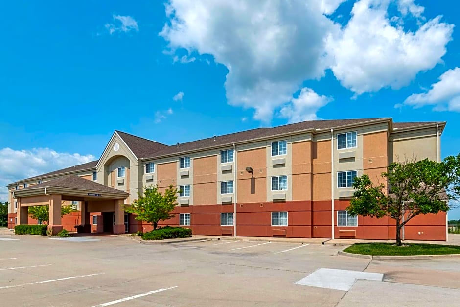 MainStay Suites Emporia