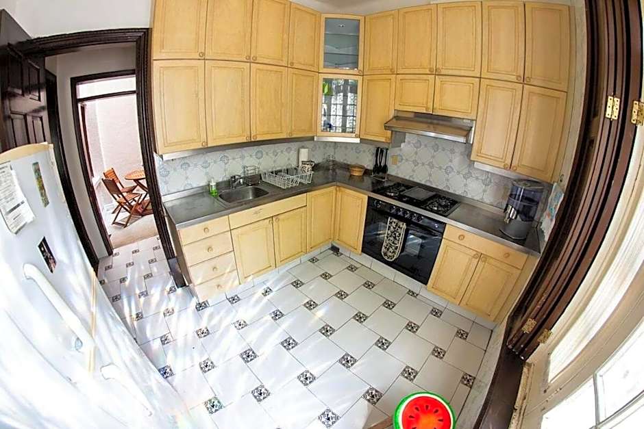HABITACIONES EN EXCELENTE UBICACIÓN PARA 8 PERSONAS