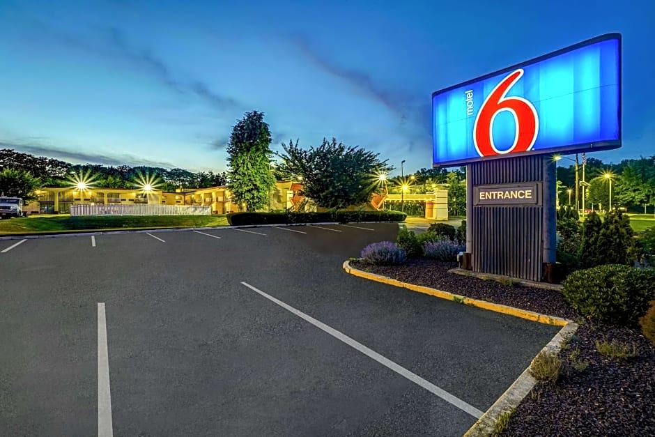 Motel 6-Lawrenceville, NJ