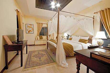 One-Bedroom Villa with Pool view