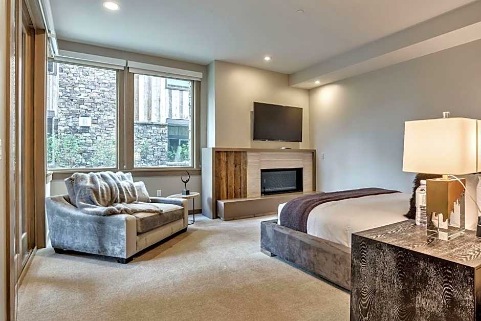 Stein Eriksen Residences