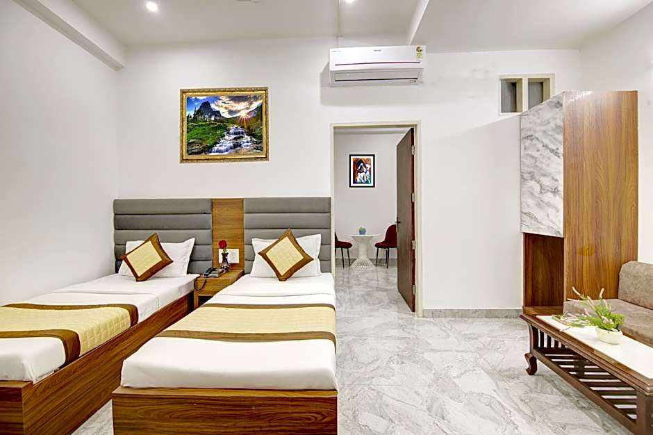 Hotel S B INN @ PAHARGANJ