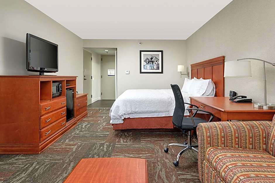 Hampton Inn By Hilton Oak Ridge Knoxville