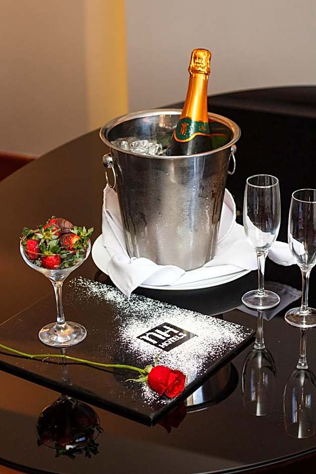 NH Curitiba The Five