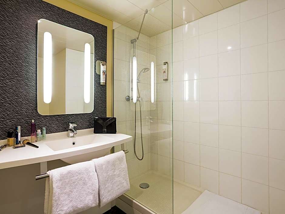 ibis Bordeaux Lac