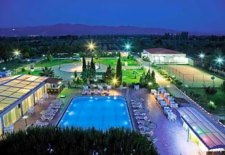 Adramis Thermal Hotel