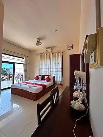 Superior Double Or Twin Bed