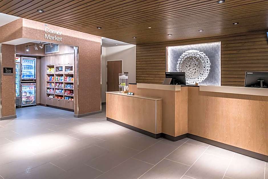 Fairfield Inn and Suites by Marriott Staunton