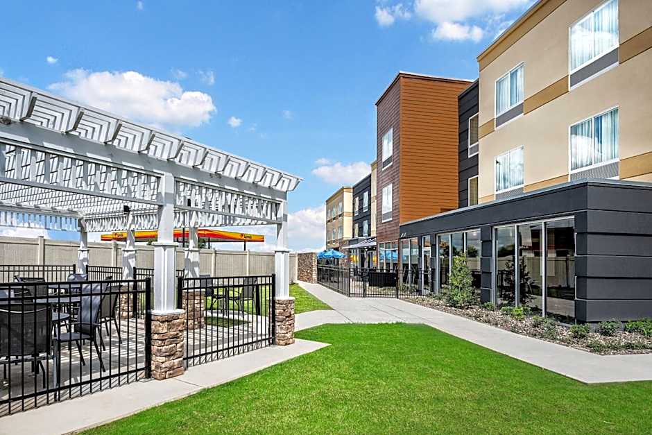 Fairfield Inn & Suites by Marriott Van