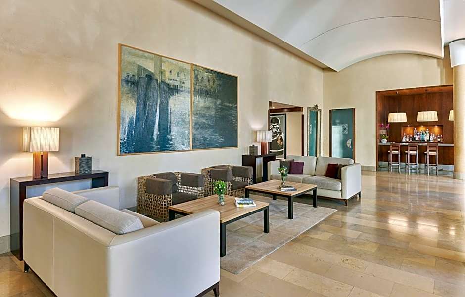 NH Collection Palacio De Burgos