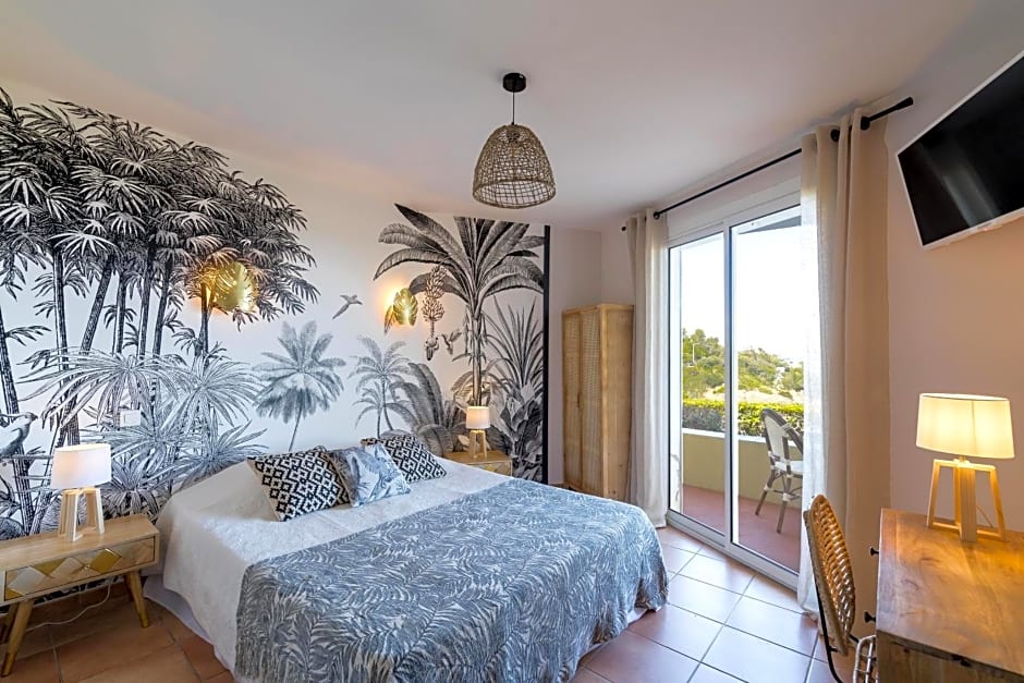 "Cap Riviera" Hotel & Restaurant Saint Aygulf