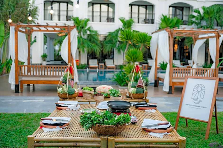 Shining Riverside Hoi An Boutique & Spa