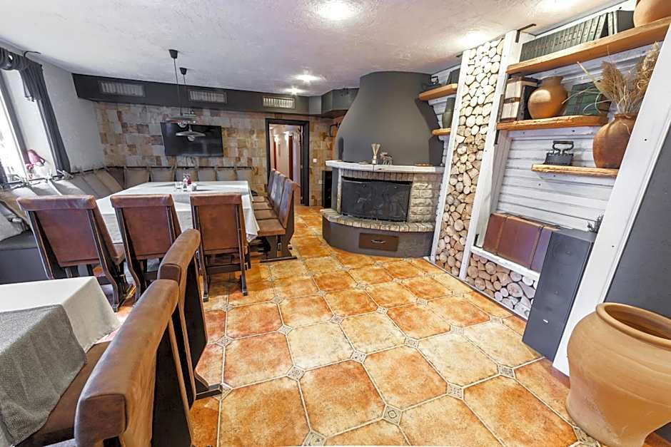 Monastery 2 Aparthotel