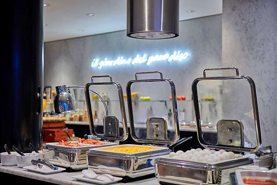 NH Collection Prague