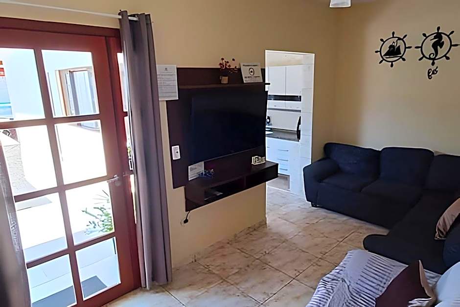 Casa com piscina pertinho do SESC Bertioga