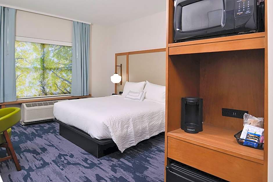 Fairfield Inn & Suites by Marriott Canton