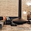 Kamana Lakehouse