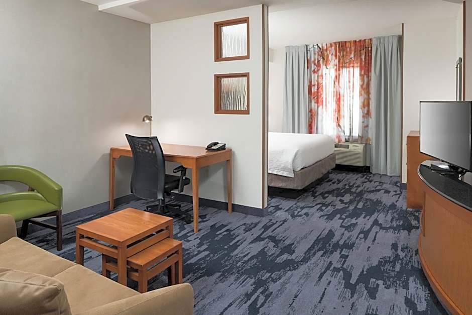 Fairfield Inn & Suites by Marriott Kansas City Overland Park