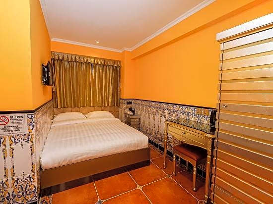 Family Inn (Rua De Miguel Aires Branch) 