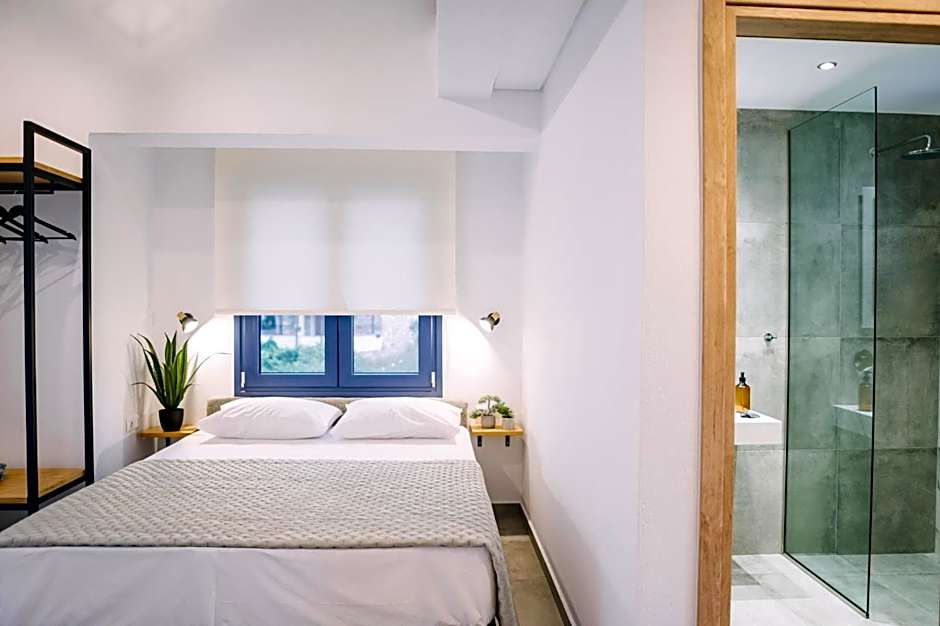 BLUE STONE Luxury Suites